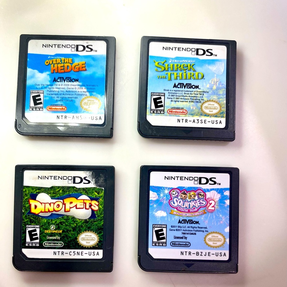 Lot DS Games Over the Hedge, Squinkies 2, Dino Pets, Shrek the Third
